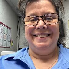 I had a partial knee replacement yesterday. As it was late I had to stay  in. Am just sitting waiting for the physios. I feel fine, no pain and want  to do