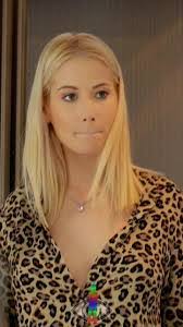 Sharron White's Instagram, Twitter & Facebook