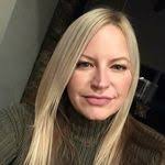 Wendy Hammes's Instagram, Twitter & Facebook