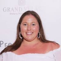 Molly Ackerman's Instagram, Twitter & Facebook