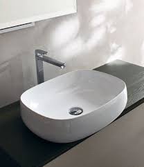 Lavandini Da Appoggio Per Il Bagno Trendy Foto E Descrizioni Cosedicasa Com Bagno Bagno Piccolo Stile Contemporaneo