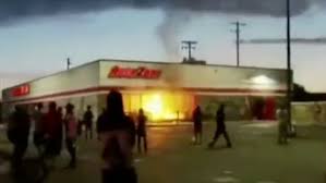 Protesters And Police Continue To Clash Looting Reported At Lake Street Target Bring Me The News