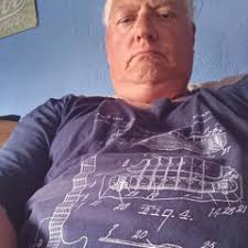 Stream Darryl Atherton music