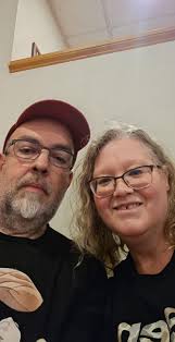 It's Saturday in south east kansas any ladies want to start a new  relationship with us