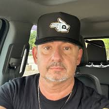 Steve Stergo (@romacarclub) • Threads, Say more