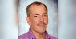 Robert Bowden's Instagram, Twitter & Facebook