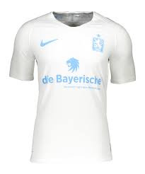 Fußballtrikot im design von 1860 münchen mit atmungsaktivem mperformancesystem; Nike 1860 Munchen X Mas Trikot 2020 Weiss F100 Fan Shop Replica