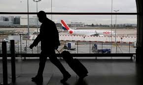 El certificado tiene como objetivo facilitar viajar por europa ahora y, más adelante, con terceros países. Aprueban Certificado De Covid 19 Para Viajar Dentro De La Union Europea Video Aristegui Noticias