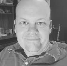 Richard Mainzer's Instagram, Twitter & Facebook