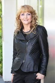 20 x 28 cm pages: Helena Furst Staffel 5 Episodenguide Fernsehserien De