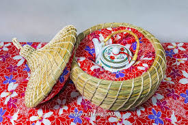 harry 30020 茶壽 鳥籠仔 茶窩 草籠 暖壺竇 茶壺保溫 傳統保溫器具 茶湯保溫 稻草編織 稻桿編織 農業社會 汶水 茶壽 苗栗縣 獅潭鄉 苗栗 汶水老街 劉玉英 interesting things straw bag cool photos