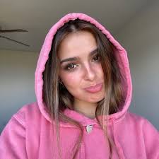 We would like to show you a description here but the site won't allow us. Addison Rae Reveals Who Her Dream Tiktok Collab Would Be Dexerto