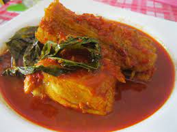 Maka dari itu, menu kali ini akan memadukan ikan pari dan terung asam yang dimasak dengan kuah pedas. Dari Dapur Maklong Masak Asam Pedas Ikan Pari Malaysian Cuisine Pedas Asian Cooking