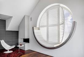 Runde Fenster Jasno