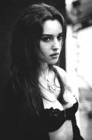 Nicole bass set lonly way is essex (7. A Young Monica Bellucci 9gag