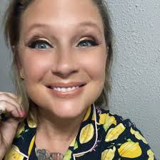 Well I'm now an officially licensed esthetician 😆 praise the LORD!!  🙏🏼🩷😭 @highlight