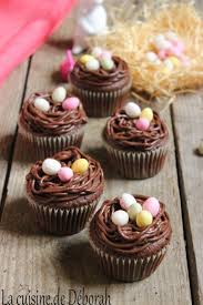 Cupcakes Nids De Paques Tout Choco La Cuisine De Deborah Recette Paques Gateau Nid De Paques Dessert Paques