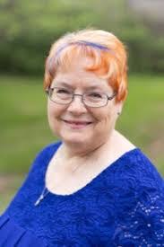 Erin Lovern's Instagram, Twitter & Facebook