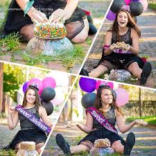 Sweet 16 Slay Birthday Photoshoot With Friends Sweet Sixteen Birthday Cake Smash Cincinnati Family Photographer Sarah Lewis Photography 16th Birthday Birthday Photoshoot Sweet 16 Pictures Sweet 16 Photos