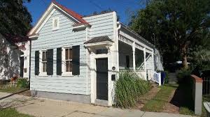 Charleston Cottages Charleston Real Estate Homes For Sale In Charleston Sc Lois Lane Properties Cottage Estate Homes Garden Log Cabins