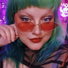 It seems like being a celebrity is bad for Chappell Roan's mental health.  Do you feel bad for her struggle or think shes just being a jerk?  ChappellRoan