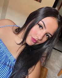 Amanda Lamas ✨ (@amand.mont) • Instagram photos and videos