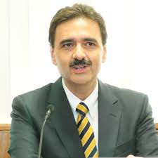 La historia del director de la FES Aragón que tuvo que renunciar a su cargo  por plagio en 2016