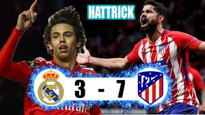 فرط فريق ريال مدريد في انتزاع صدارة الدوري الإسباني لكرة القدم، ولو بشكل مؤقت، وذلك عقب سقوطه في فخ التعادل السلبي أمام مضيفه أوساسونا اليوم ورفع الريال رصيده إلى 37 نقطة في المركز الثاني، بفارق نقطة خلف أتلتيكو مدريد، فيما رفع أوساسونا رصيده. Ø±ÙŠØ§Ù„ Ù…Ø¯Ø±ÙŠØ¯ ÙˆØ§ØªÙ„ØªÙŠÙƒÙˆ Ù…Ø¯Ø±ÙŠØ¯ 7 3