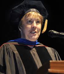 Retiring provost: 'Pursue your future aggressively'