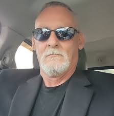 Reflective Road Paint for Safety in Kentucky