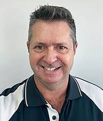 Shaun Naughton's Instagram, Twitter & Facebook