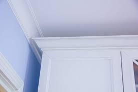 This subtle detail creates an elegant shadow line that blends contemporary detailing with traditional crown molding. The Difference Between Crown Cove Molding