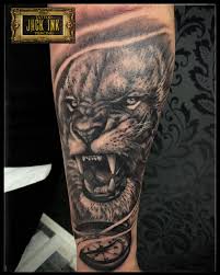 Salonul din bucuresti este un salon professional de tatuaje & body piercing. Jack Ink Baba Novac Tattoo Salon Tatuaje Bucuresti Sector 3