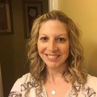 Amy Parke's Instagram, Twitter & Facebook