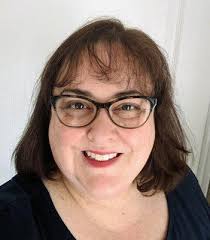 Elaine Digiovanni's Instagram, Twitter & Facebook