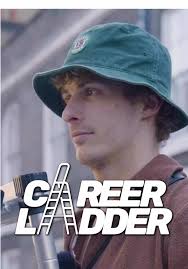 Anyone chasing their dreams? #jobs #9to5 #careertok #burnout #corporat...