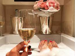 How Should You Take Time For Self Care This Week Quiz Cow Relax Luxury Bubbles