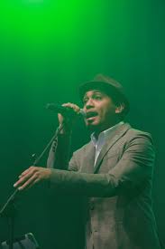 Glenn Fredly Di Konser Cinta Musik Indonesia Tennis Indoor Indonesia 4 Mei 2013 Konser Musik Indonesia