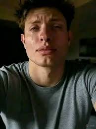 Feeling alone and invisible in life