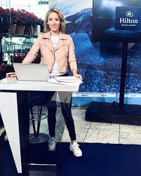Love my girlfriends laura sport. Laura Papendick Doppelpass Freude Newjob Funatwork Lovemyjob Anchor Doppelpass Sport1 Sports Fussball Bundesliga Facebook