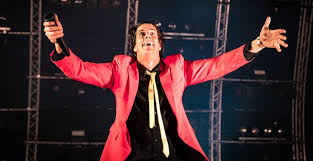 Behalve snollebollekes zouden meer dan zestig andere artiesten optreden op acht verschillende podia. Snollebollekes Artiest Informatie Op Festivalinfo