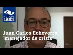 Entre el 7 de agosto de 2010 y el 3 de septiembre de 2012 se desempeñó como ministro de hacienda y crédito público. Vwjbdfq9taevrm