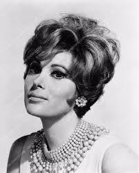 Jill Wagner and Kadee Strickland's resemblance