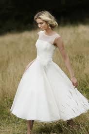 Abito da sposa vintage anni 50. 22 Idee Su Abiti Anni 50 Abiti Abiti Da Sposa Abito Anni 50