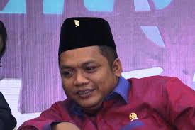Check spelling or type a new query. Gus Nabil Kebijakan Pemerintah Bikin Jumlah Kasus Covid Turun
