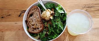 It was so hot that we hardly ever ventured out during the day. 90292 Eats Food Blog Sweetgreen Marina Del Rey