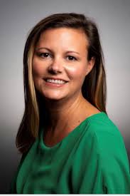 Kelly Mcnab's Instagram, Twitter & Facebook