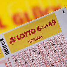 Bis wann kann man lottoschein abgeben lotto am samstag: Lotto Wird Ab Morgen Deutlich Teurer Preiserhohung Um 20 Prozent Stern De