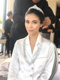 Amien rais kemudian didaulat menjadi ketua umum parpol tersebut. Julia Rais Julia Rais