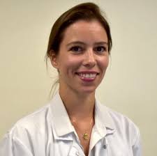 Ophtalmologie Lariboisière sur LinkedIn : Bravo au Dr Marion Lam pour sa  thèse sur les fovéoschisis dans les…